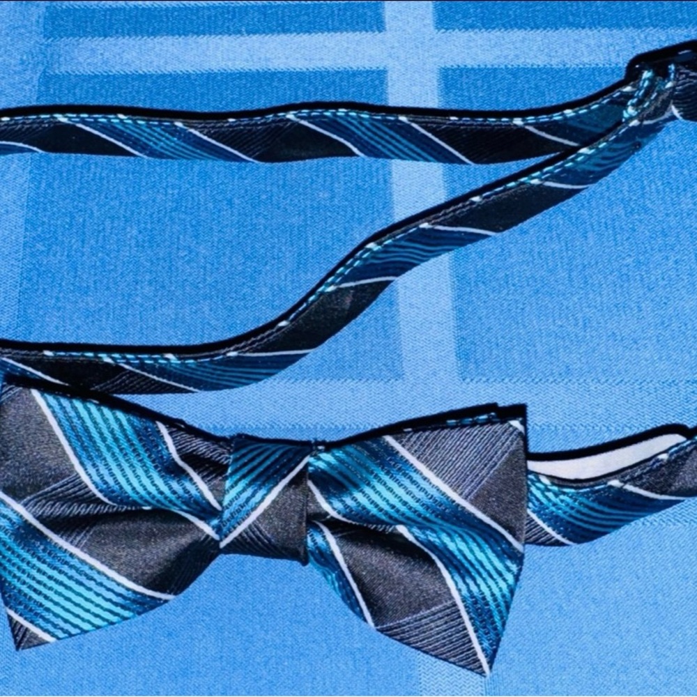 Stylish boys bow tie set